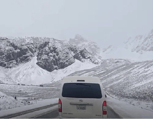 Nevada bloquea ruta a los Yungas  en La Cumbre