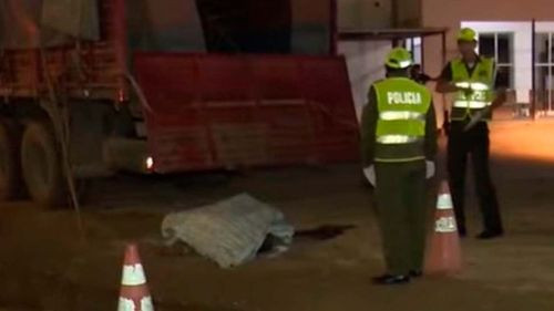 Conductor muere aplastado entre dos camiones en la zona de Guapilo