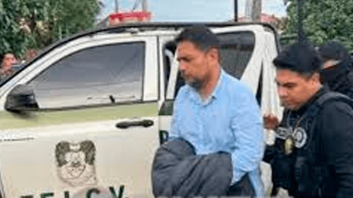 Allanan oficina de iglesia y vivienda de pastor investigado por estupro