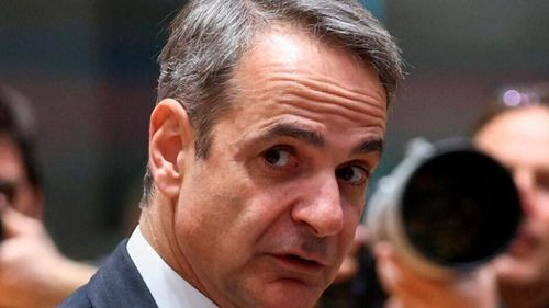 Escándalo en Grecia: Fraude millonario con fondos de la UE desata crisis en el Gobierno de Mitsotakis