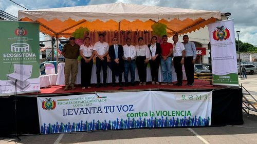 Socializan Ley 1636 en feria del Niño en Montero