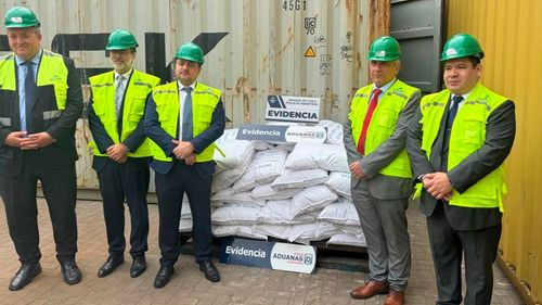 Bolivia y Chile fortalecen cooperación fiscal contra el narcotráfico en Arica