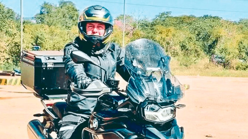 Juez Hebert Zeballos pierde quinta batalla legal y permanece en Palmasola por el caso "32 maletas"