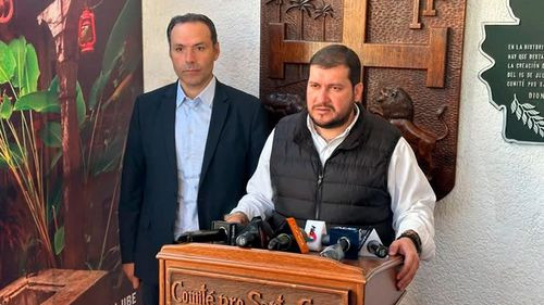 Cívicos cuestionan congelamiento de combustibles