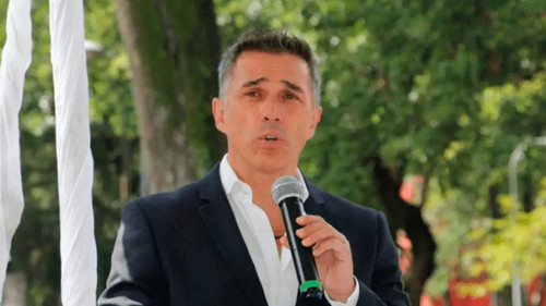 Diputado mexicano pide licencia por “un par de meses” para participar en un reality show