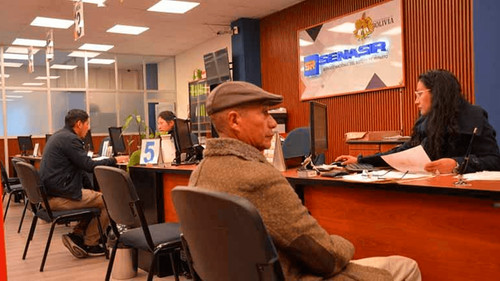 Senasir lleva el pago de rentas a domicilio a 1.210 beneficiarios en todo el país