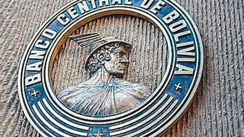 Asamblea pide informes por uso de reservas de oro mientras analistas advierten riesgos