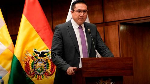 Gobierno prevé cerrar hasta 10 empresas públicas