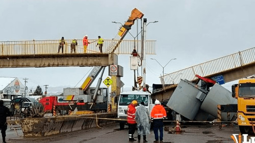 Fiscalía investiga accidente que provocó el colapso de una pasarela en Oruro