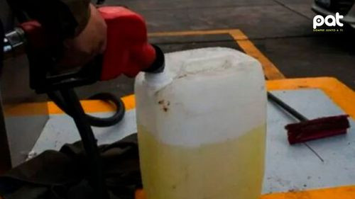 Aprehenden a dos personas en La Paz por vender combustible ilegal en redes sociales