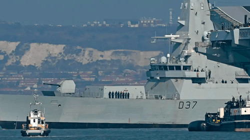 EEUU hunde fragata iraní en el océano Índico, según el jefe del Pentágono