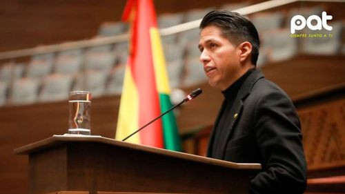 Andrónico pide reunión urgente para aprobar créditos destinados a la compra de combustible