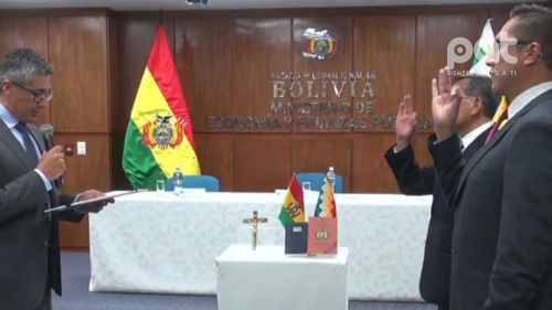 Economía inicia nueva etapa con viceministros encargados de Tesoro y Presupuesto