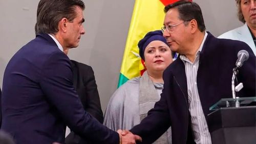 Gobierno prepara decreto para cubrir gastos del traspaso de mando presidencial