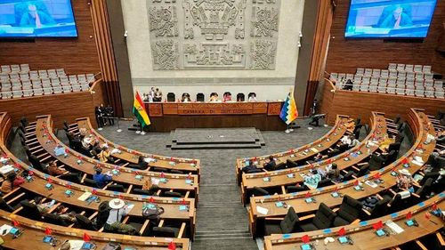 Cámara de Diputados inicia sesión clave con leyes electorales y millonarios créditos