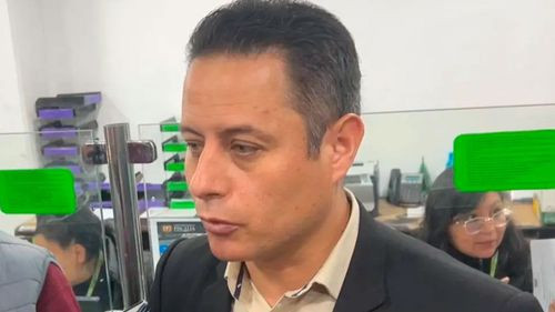 Lara cuestiona visita de Rodrigo Paz a EEUU