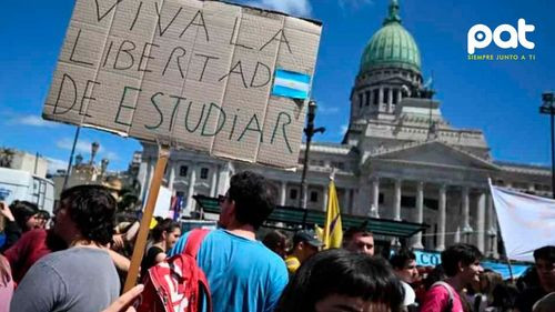 Protestas masivas en Argentina contra los vetos de Milei a universidades