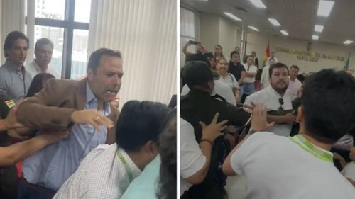 Cívicos cruceños y fiscal protagonizan incidentes en audiencia por terrenos de la Fiscalía quemada