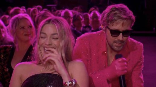 Ryan Gosling sorprende al iniciar su discurso con una inusual frase