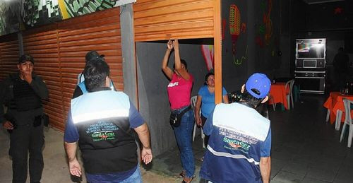 Segunda vuelta en Santa Cruz: clausuran locales y arrestan a personas por infringir el Auto de Buen Gobierno