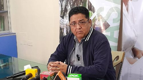 Declaraciones del Ministro de Desarrollo Rural y Tierras, sobre el uso del agua y la construcción de un nuevo camino