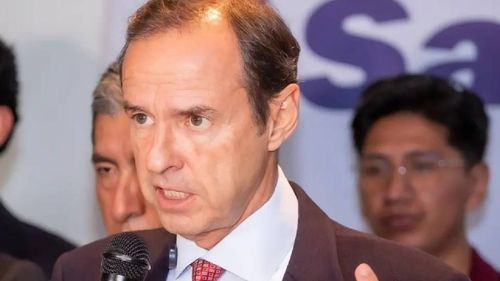  Tuto Quiroga critica el "zigzagueo" del Gobierno en el diésel y le exige aclarar la política sobre la gasolina