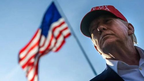 Trump vuelve a arremeter contra Musk: sin subsidios “tendría que regresar a Sudáfrica”