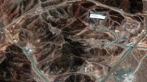 EEUU lanzó hasta 6 bombas antibúnker y 30 Tomahawk contra sus objetivos nucleares en Irán