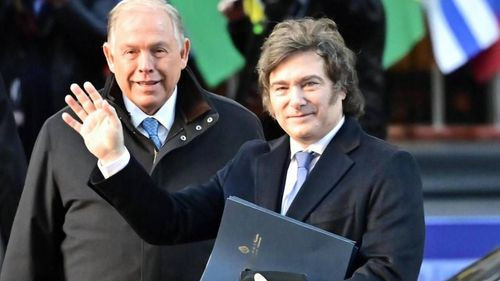 Milei insta a que Mercosur no sea &quot;escudo protector&quot;, sino &quot;lanza para penetrar mercados&quot;