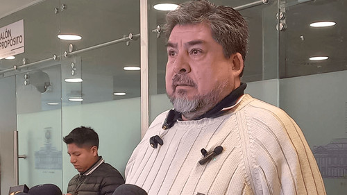 Diputado Edgar Segarra anuncia proceso penal contra dirigente de la COB por bloqueos