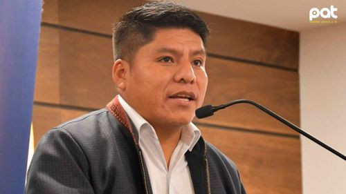 Senador Loza descarta candidatura de Andrónico Rodríguez y reafirma respaldo a Evo Morales