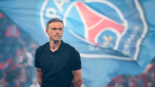 Luis Enrique enfrenta la salida de  ocho jugadores no considerados  por el PSG