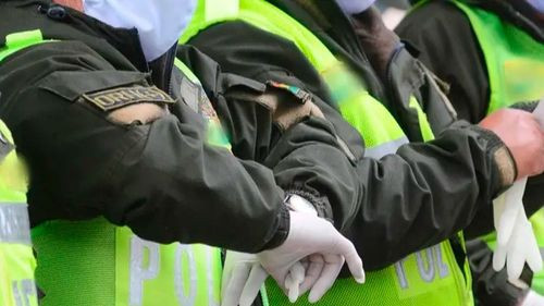 Policías denunciados por cobros vía QR para liberar arrestados