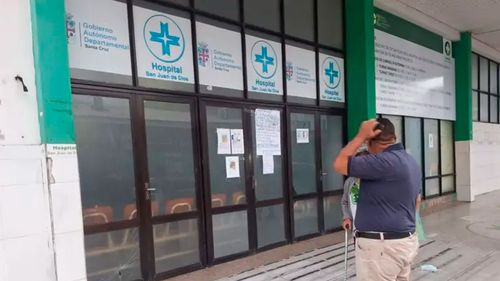 Médicos denuncian 86 días sin sueldo y respaldan paro en Santa Cruz