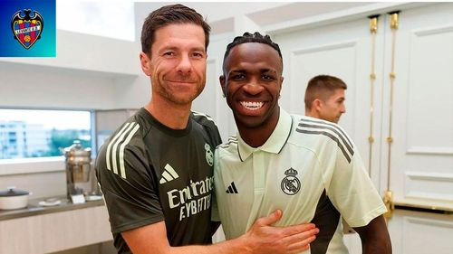 Xabi Alonso destaca la actuación decisiva de Vinicius en la victoria del Real Madrid ante Levante