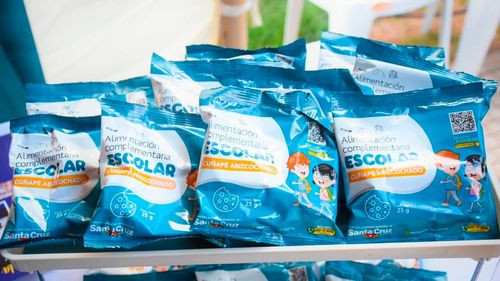 Alcaldía de Santa Cruz inicia entrega de desayuno escolar, secundaria queda fuera