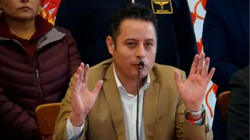 “Me excedí”: vicepresidente Edmand Lara pide disculpas a legisladores