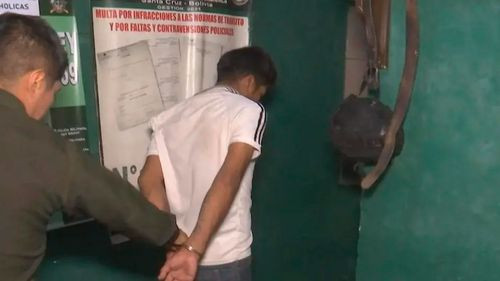 Policía captura a implicado en robos a pasajeros de micros en Santa Cruz