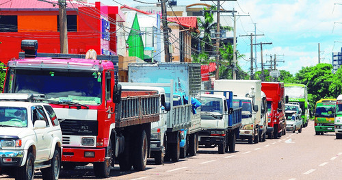 Transporte exige resarcimiento por daños causados por combustible