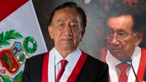 Congreso de Perú designa  presidente interino