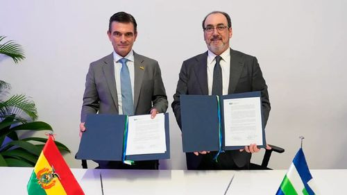 Sergio Díaz se reúne con Rodrigo Paz en  Palacio