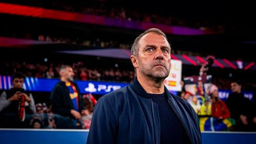 Disciplina mantiene la roja a Flick