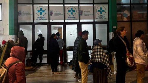 Trabajadores en salud acatan paro  de 48 horas y limitan atención en  Cochabamba