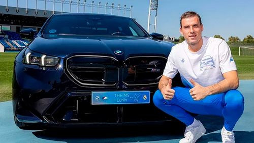 Lunin, en el laberinto de la suplencia en el Real Madrid