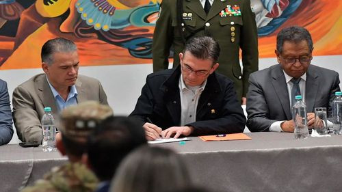 Rodrigo Paz anuncia posibles cambios en su gabinete y descarta que respondan a una crisis
