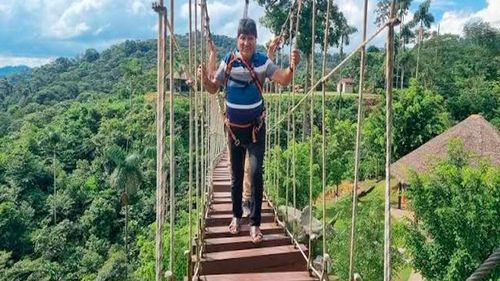 Evo Morales reaparece en un parque del trópico tras conocerse una segunda orden de aprehensión