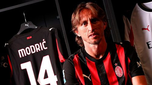 Luka Modric renueva con el AC Milan hasta 2027