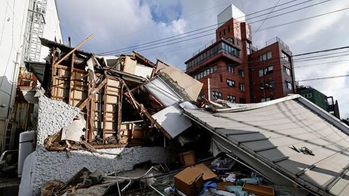 Sube a 13 la cifra de muertos por terremoto en Japón