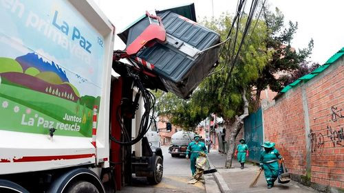 Dockweiler analiza posible ajuste a la tarifa de aseo urbano en La Paz