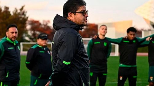 Villegas alista viaje a México para planificar la preparación de la Verde rumbo al repechaje